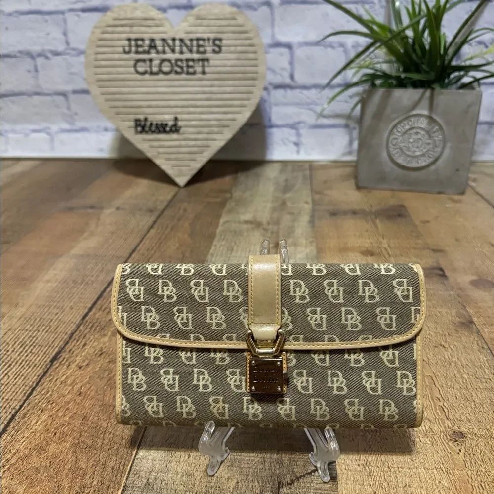 Dooney & Bourke Tan Monogrammed Canvas Logo Wallet Clutch